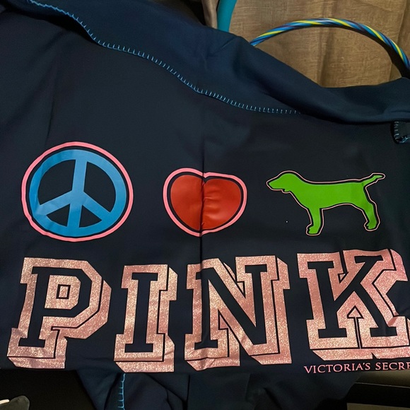 PINK Victoria's Secret Other - Vintage VS pink fleece throw